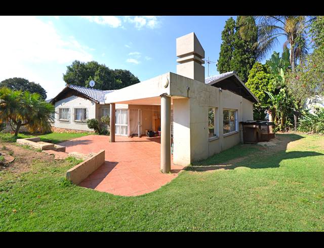 9 BEDROOM HOUSE FOR SALE IN KEW